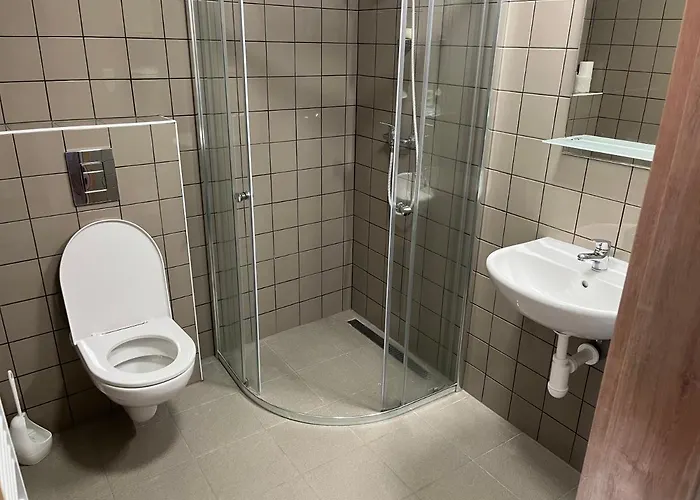 Pod Vezi *
